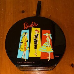 1961 Vintage Barbie Hatbox Style Carry Case